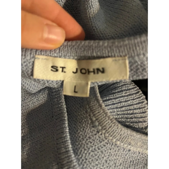 Vintage St. John Blue Sleeveless Blouse Size Large - Picture 2 of 5
